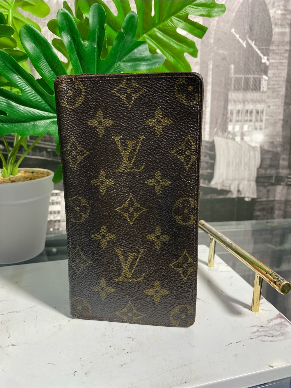 Authentic Louis Vuitton Monogram checkbook/phone  holder